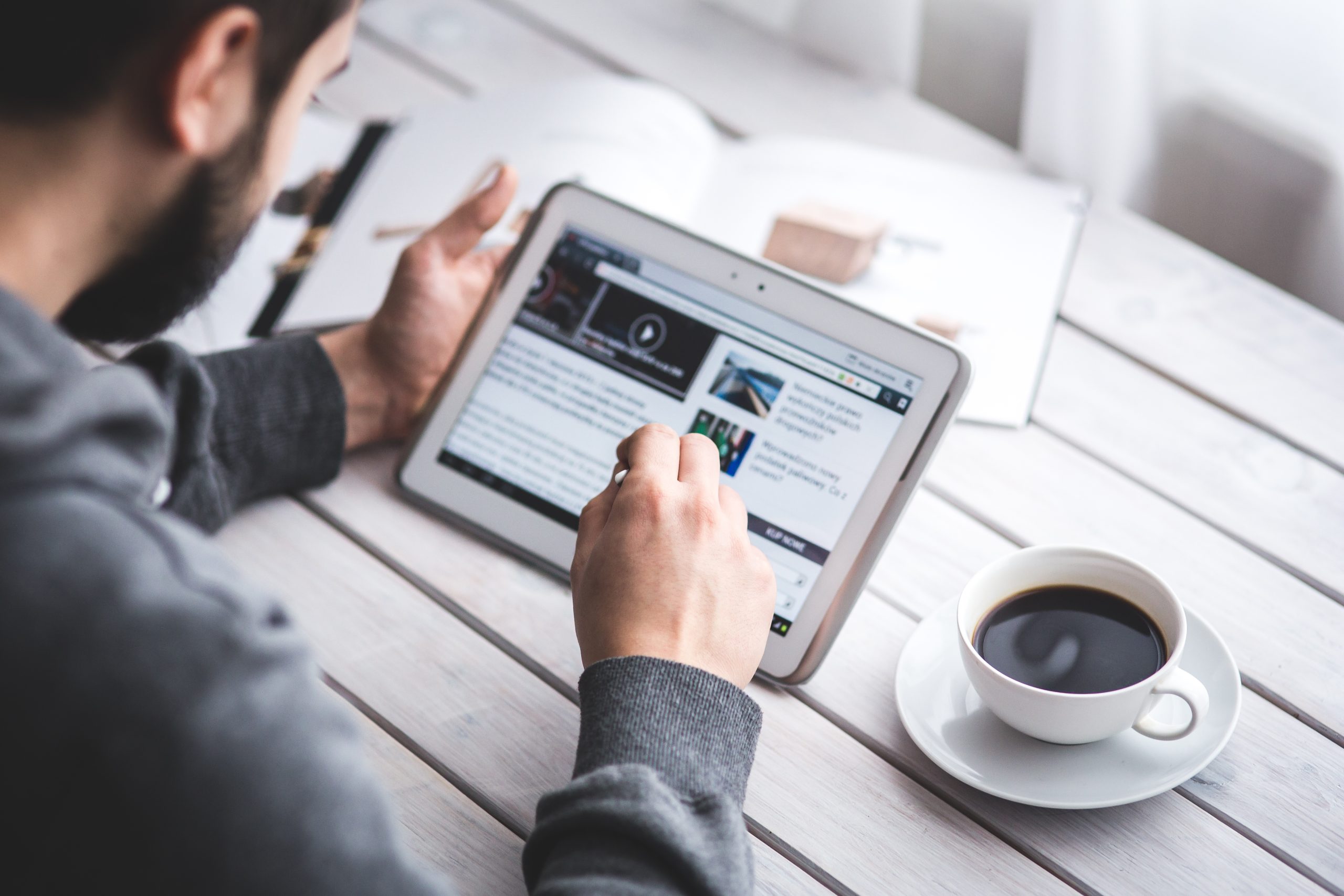 What Online Resources Can Help Readers Explore Business Growth, Home Design, and Practical Lifestyle Ideas?
